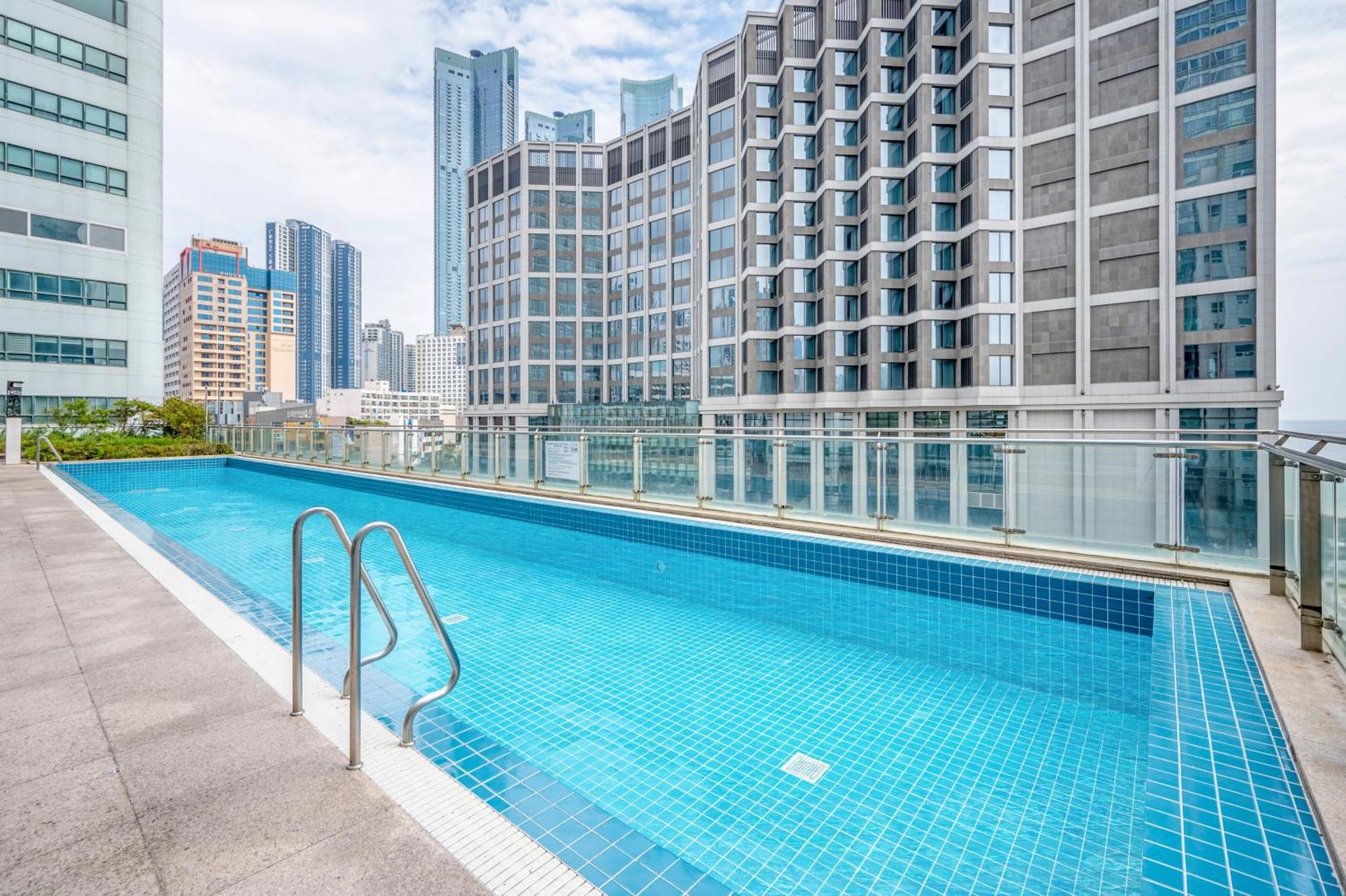 Haeundae Seacloud Hotel Residence Busan Exterior photo