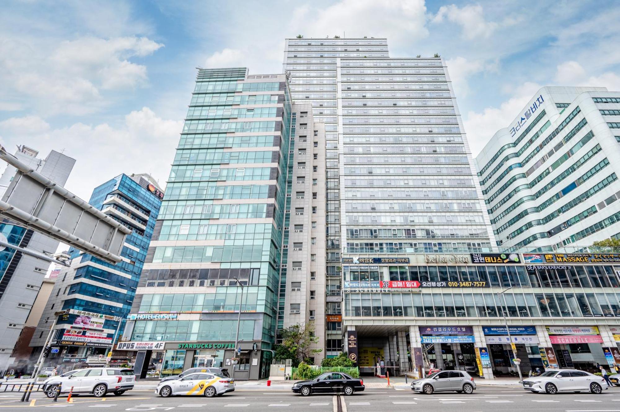 Haeundae Seacloud Hotel Residence Busan Exterior photo