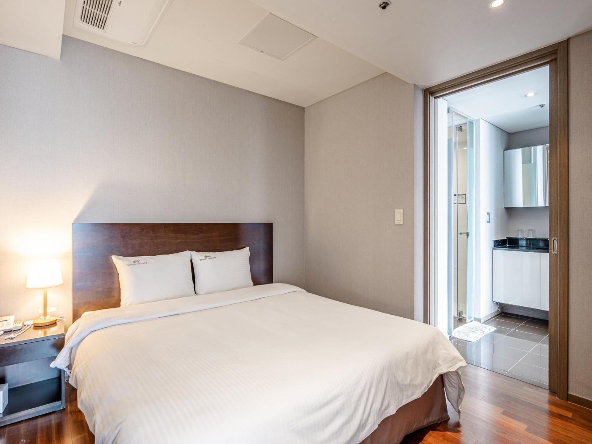 Haeundae Seacloud Hotel Residence Busan Exterior photo