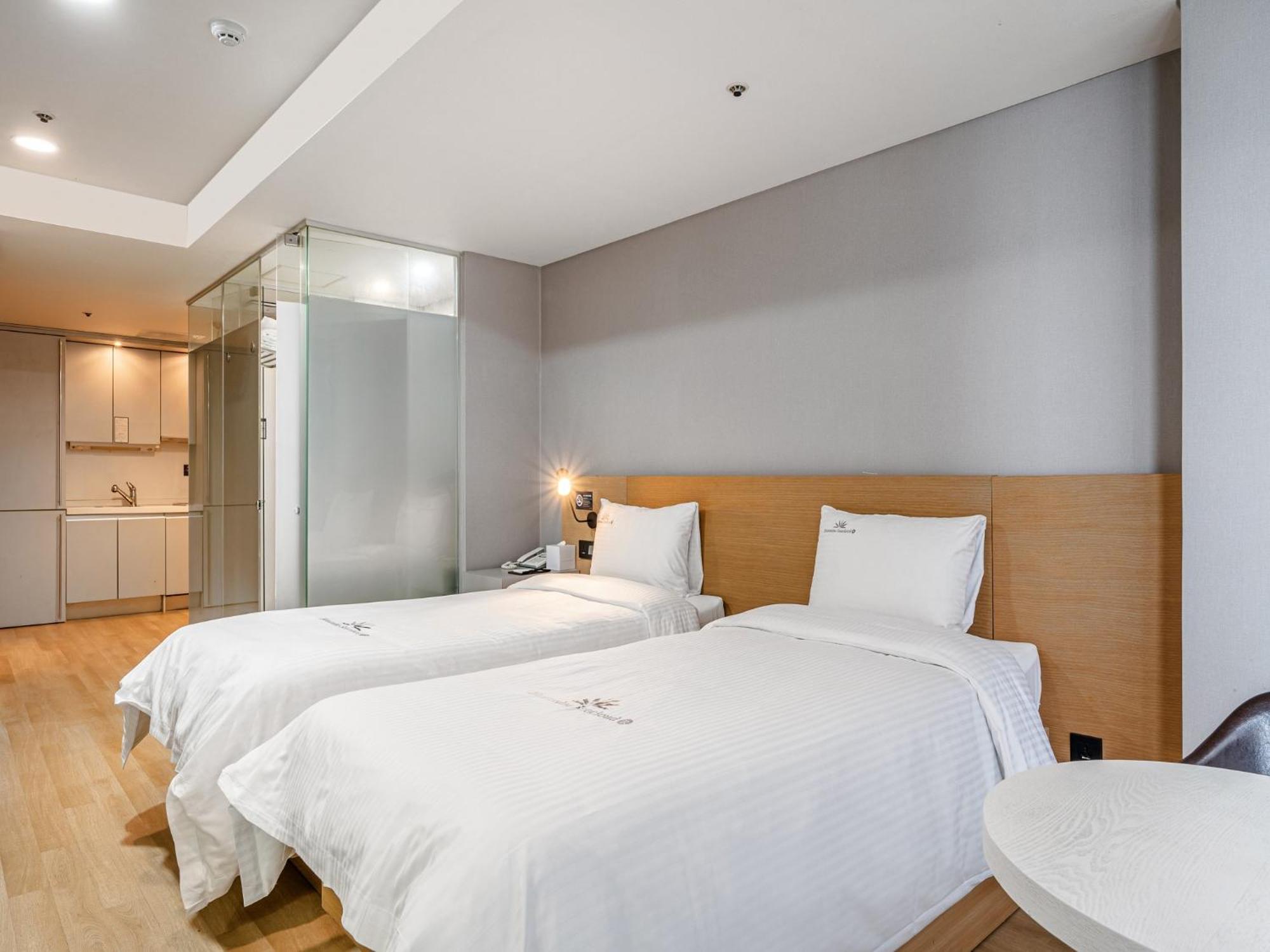 Haeundae Seacloud Hotel Residence Busan Exterior photo